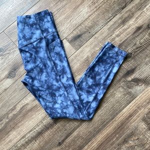 Athleta Salutation Stash Pocket 7/8 Inch Tight.